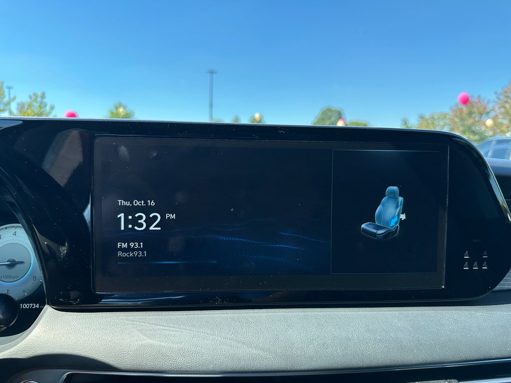 Used 2023 Hyundai Palisade Limited w/ Cargo Package image 13