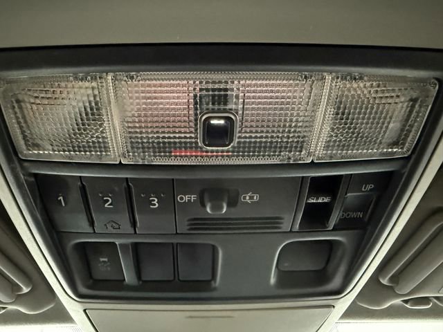 Used 2012 Toyota 4Runner SR5 w/ Convenience Pkg image 20