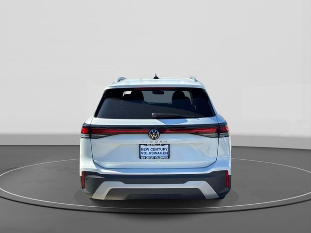 New 2026 Volkswagen Tiguan S FWD image 3
