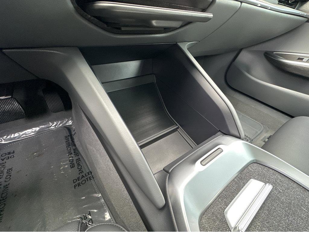 Used 2024 Lucid Air Touring image 30