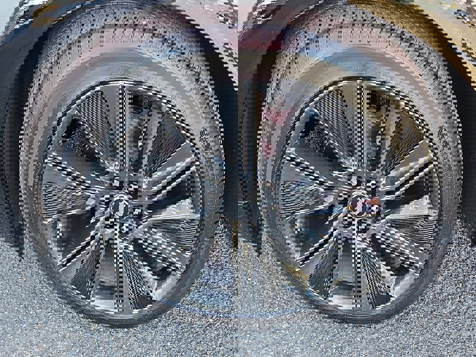 Certified 2024 Cadillac Lyriq Sport image 8