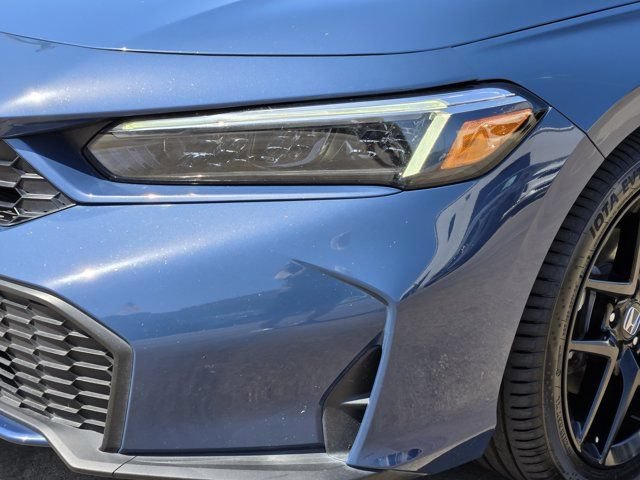Used 2025 Honda Civic Sport image 9