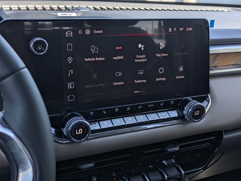 New 2026 GMC Canyon Denali w/ LPO, Denali Black Edition AWD/4WD image 24