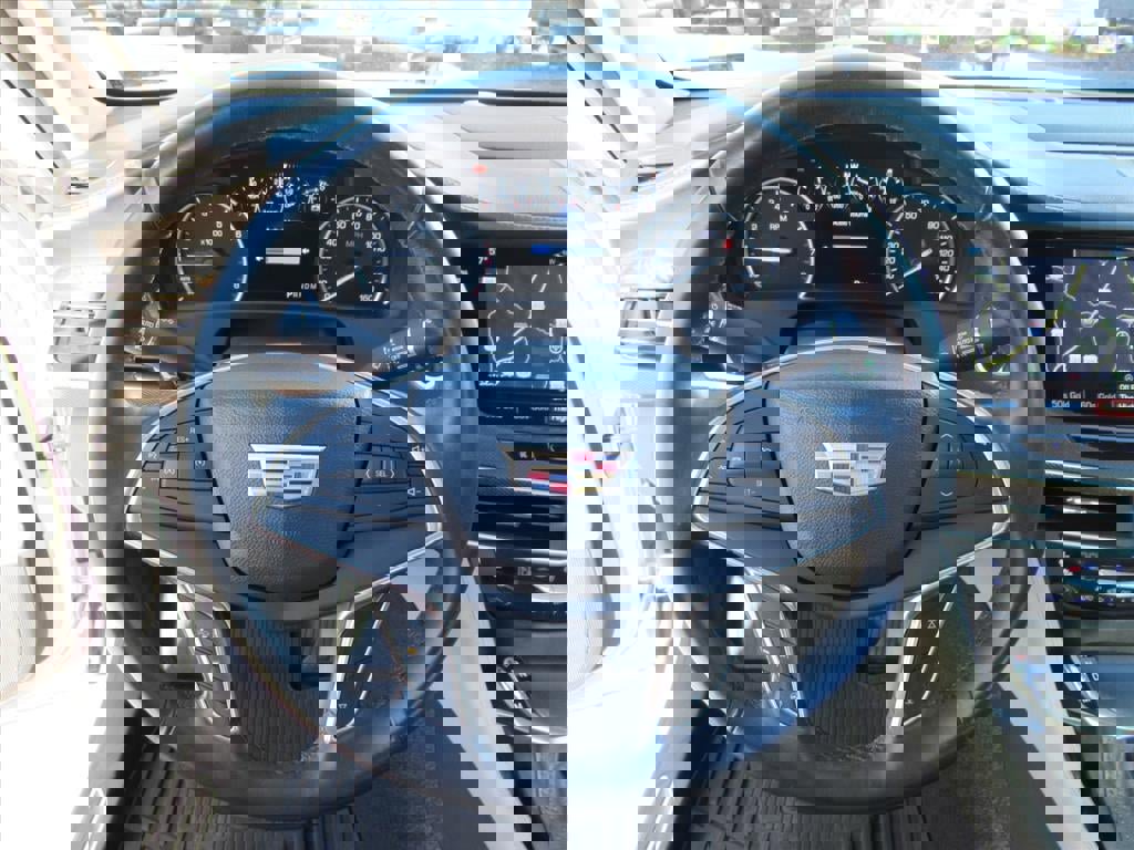 Used 2017 Cadillac CT6 Luxury image 16