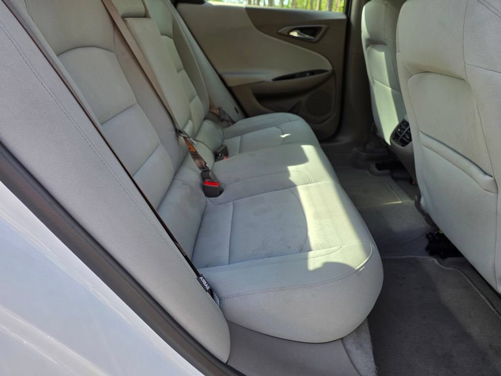 Used 2025 Chevrolet Malibu LT FWD image 20