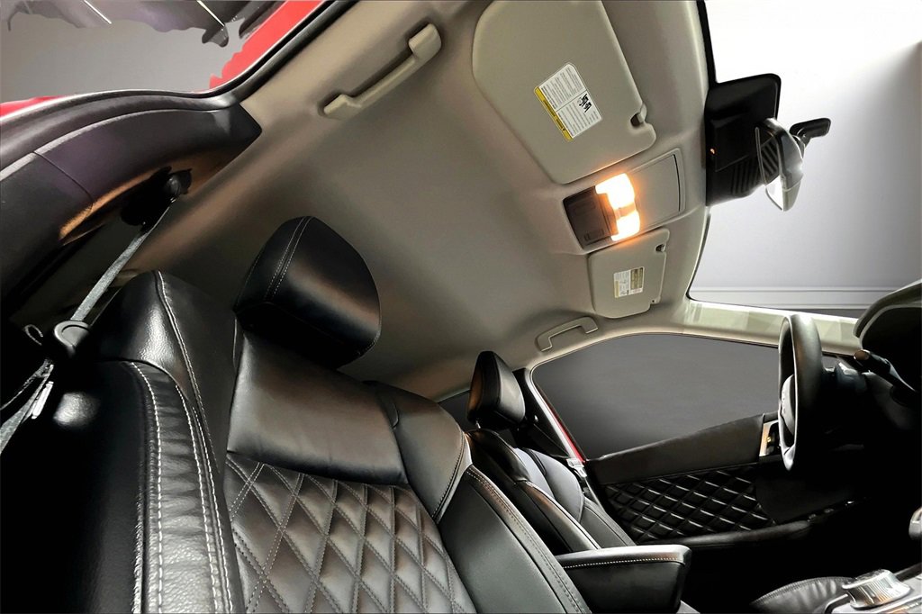 Used 2022 Mitsubishi Outlander SEL image 28