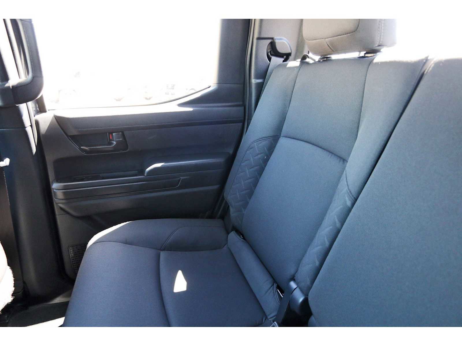 Used 2025 Toyota Tacoma SR image 9