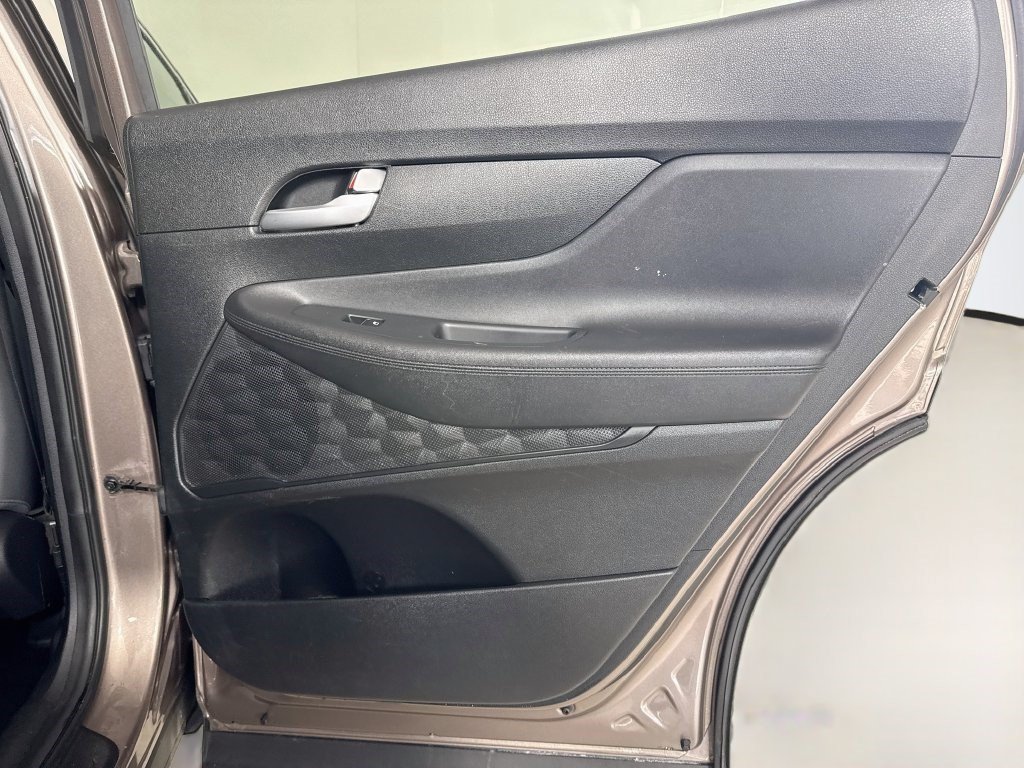 Used 2020 Hyundai Santa Fe SEL FWD image 27