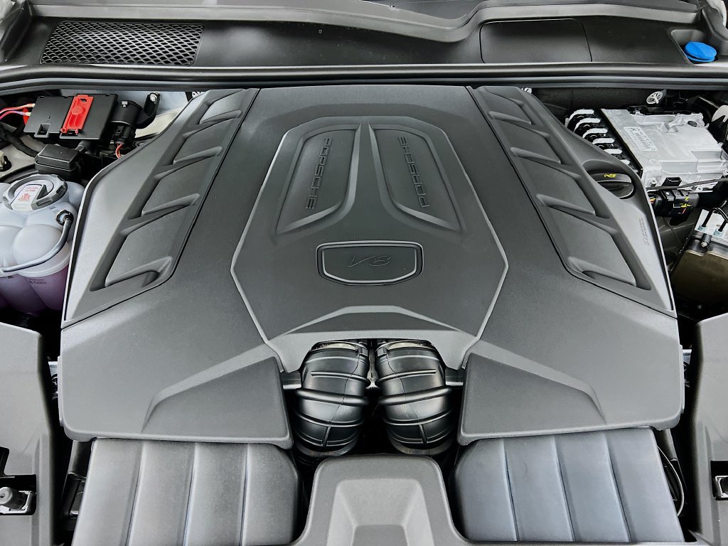 New 2026 Porsche Cayenne S AWD/4WD image 32