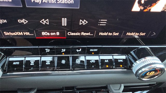 New 2026 GMC Canyon Elevation w/ Convenience Package image 31