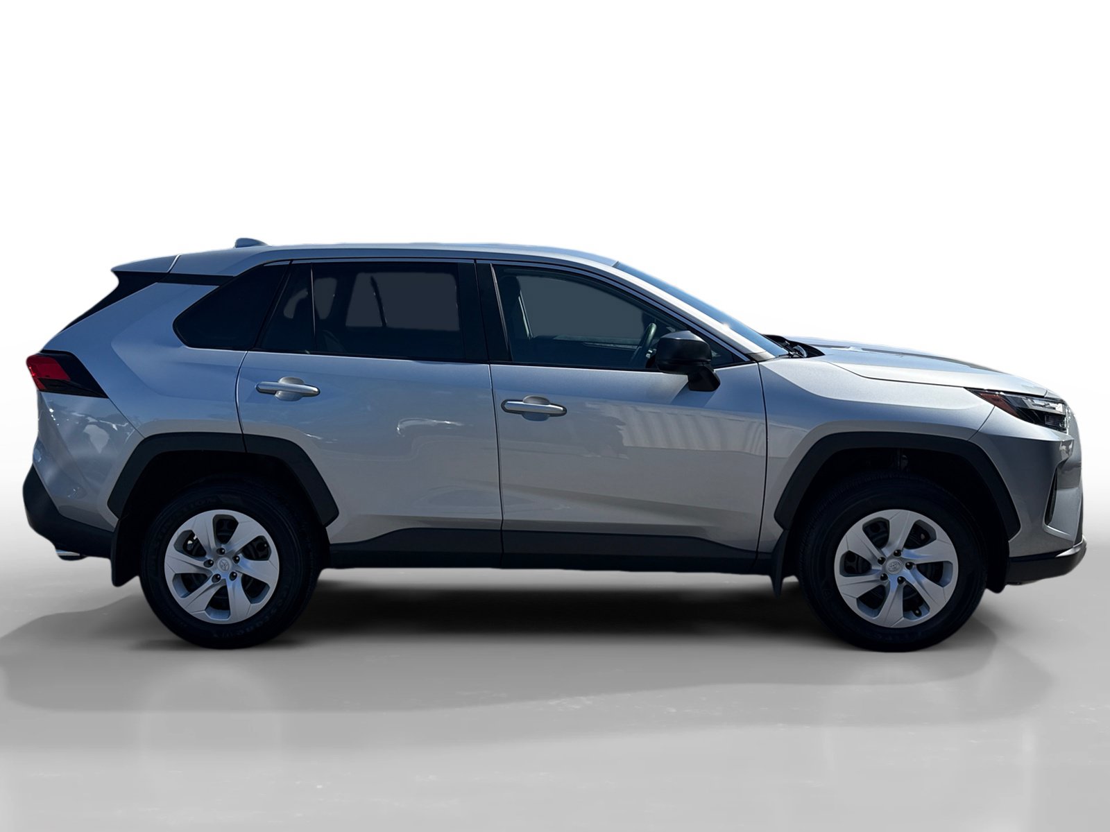 Used 2025 Toyota RAV4 LE AWD/4WD image 6