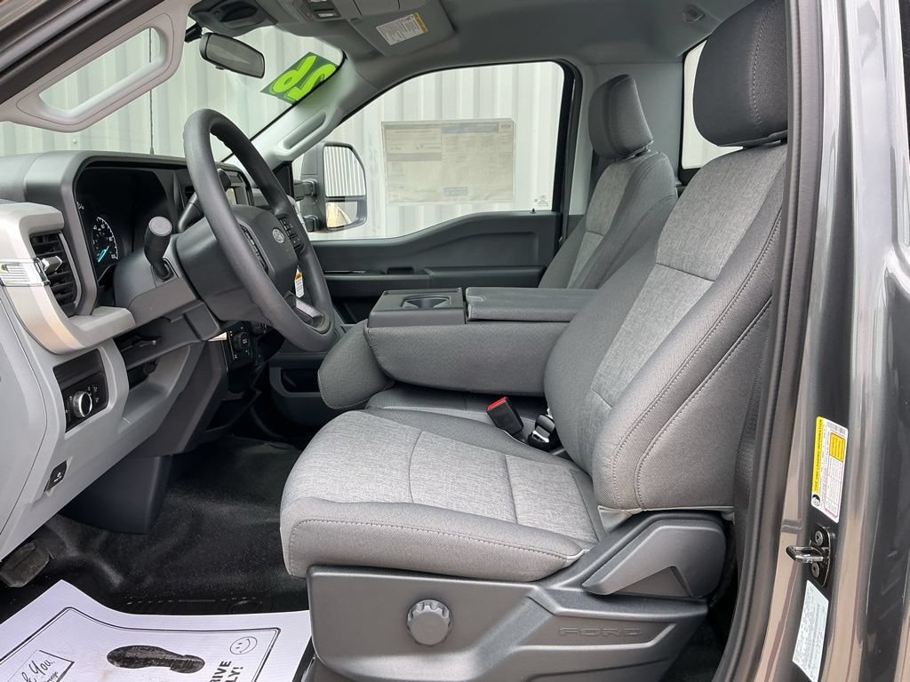 New 2026 Ford F250 XL AWD/4WD image 7