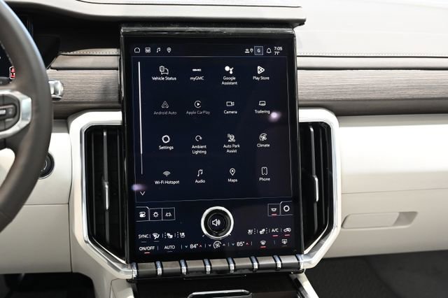 New 2026 GMC Acadia Denali w/ Super Cruise Package image 15