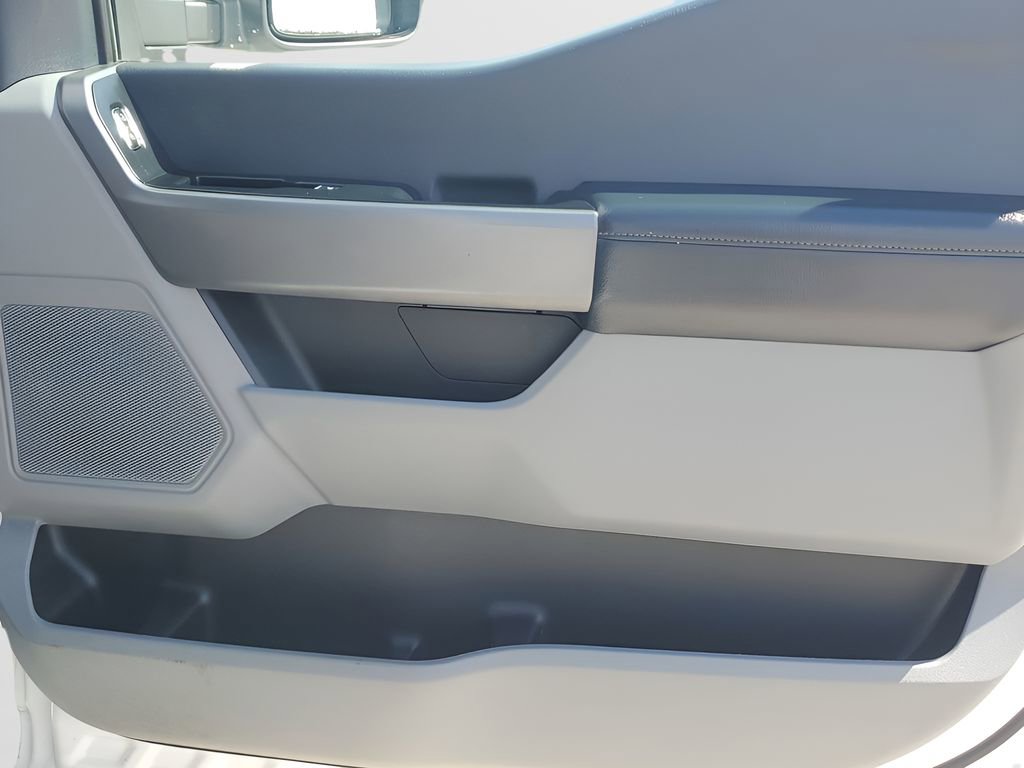 Used 2025 Ford F250 XLT image 42