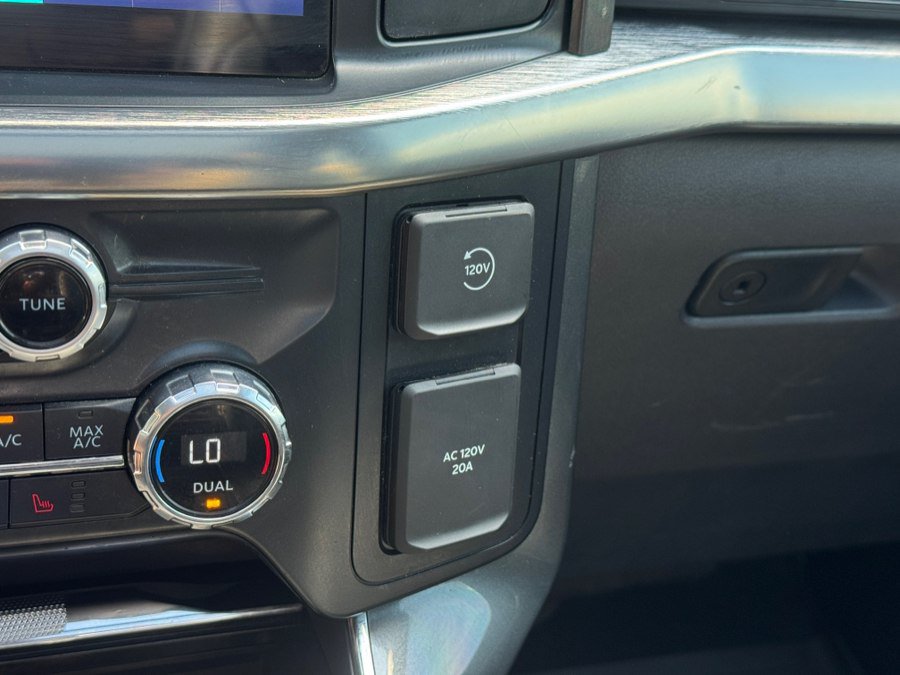 Used 2021 Ford F150 Lariat w/ Luxury Package w/ Equipment Group 502A High AWD/4WD image 61