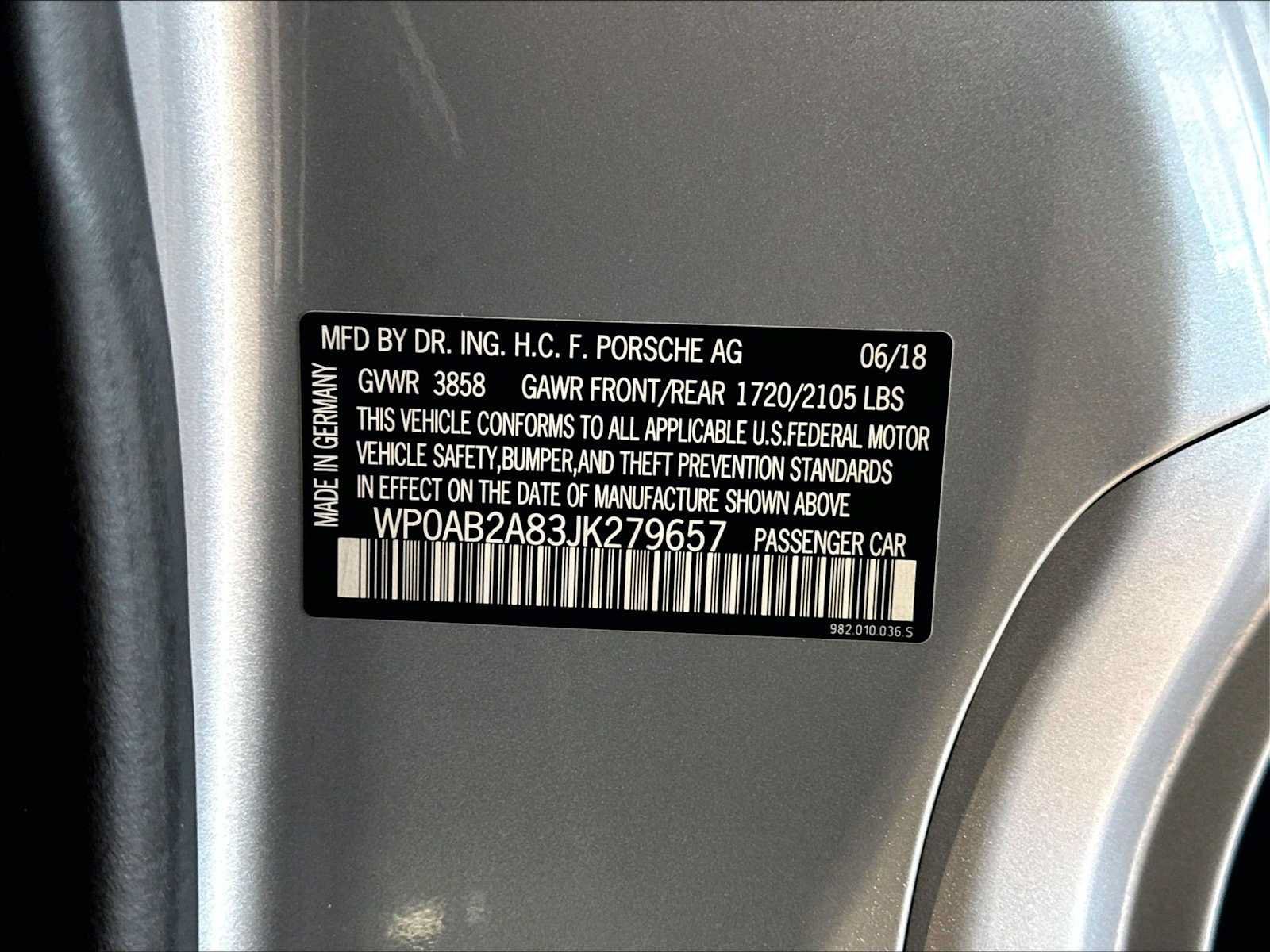 Used 2018 Porsche 718 Cayman GTS RWD image 34