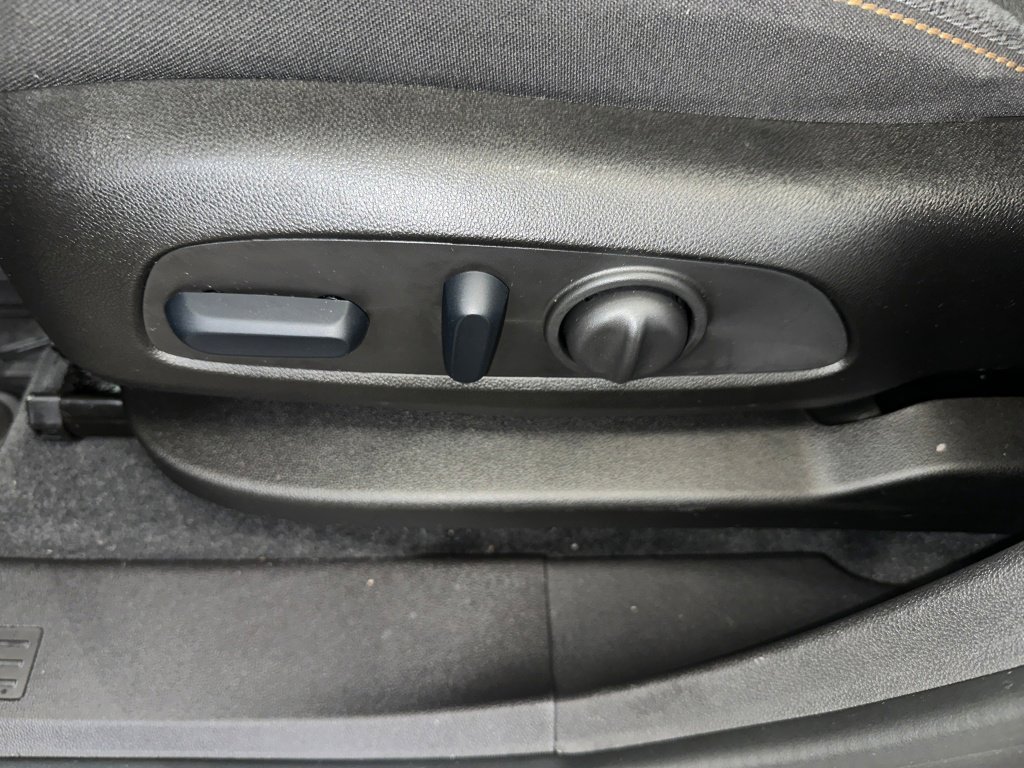 Certified 2024 Chevrolet Equinox LT w/ LPO, Floor Liner Package image 3