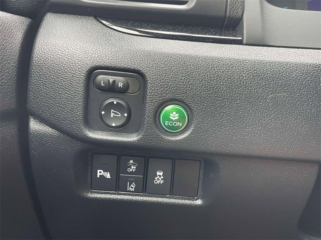 Certified 2022 Honda Pilot Touring image 21