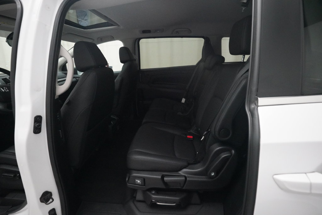Used 2025 Honda Odyssey EX-L image 15