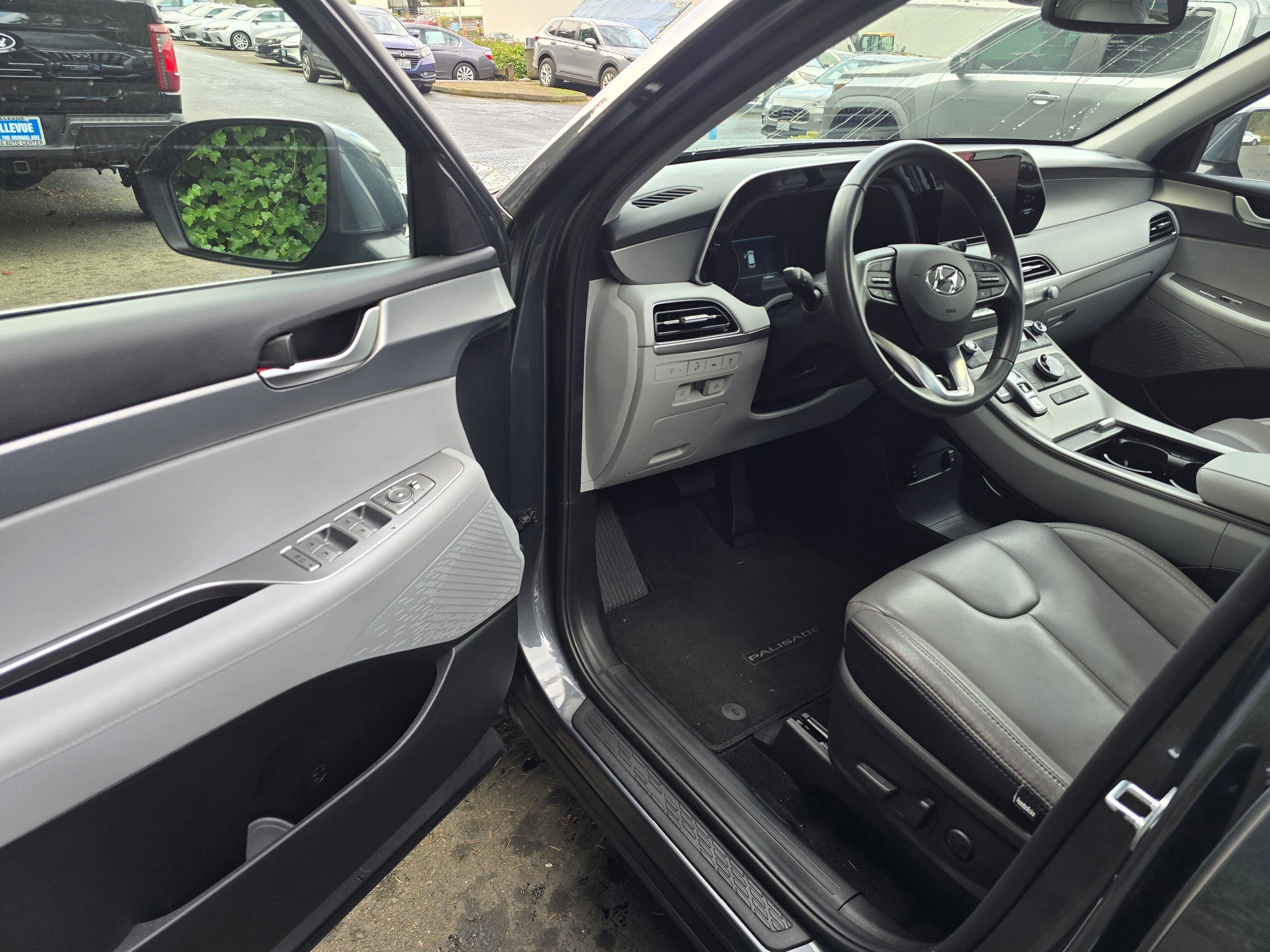 Used 2020 Hyundai Palisade SEL w/ Convenience Package image 21