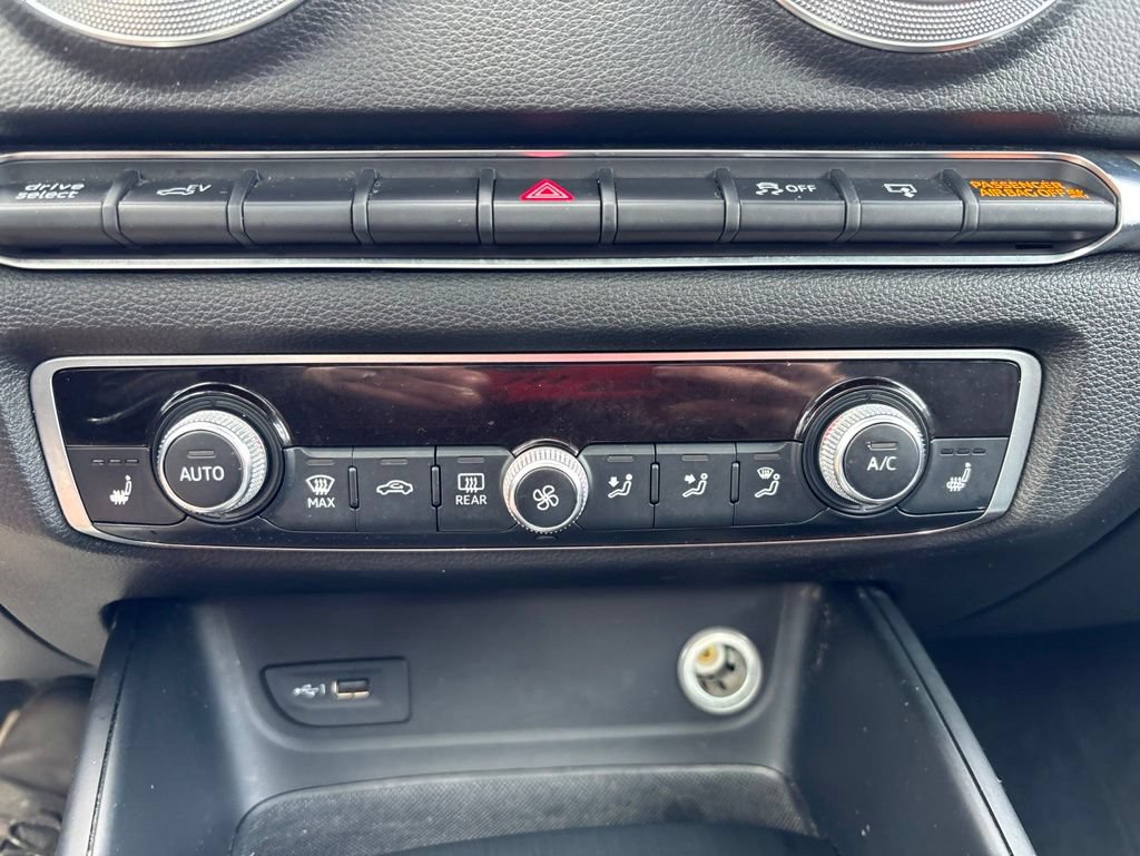 Used 2017 Audi A3 e-tron Premium FWD image 27