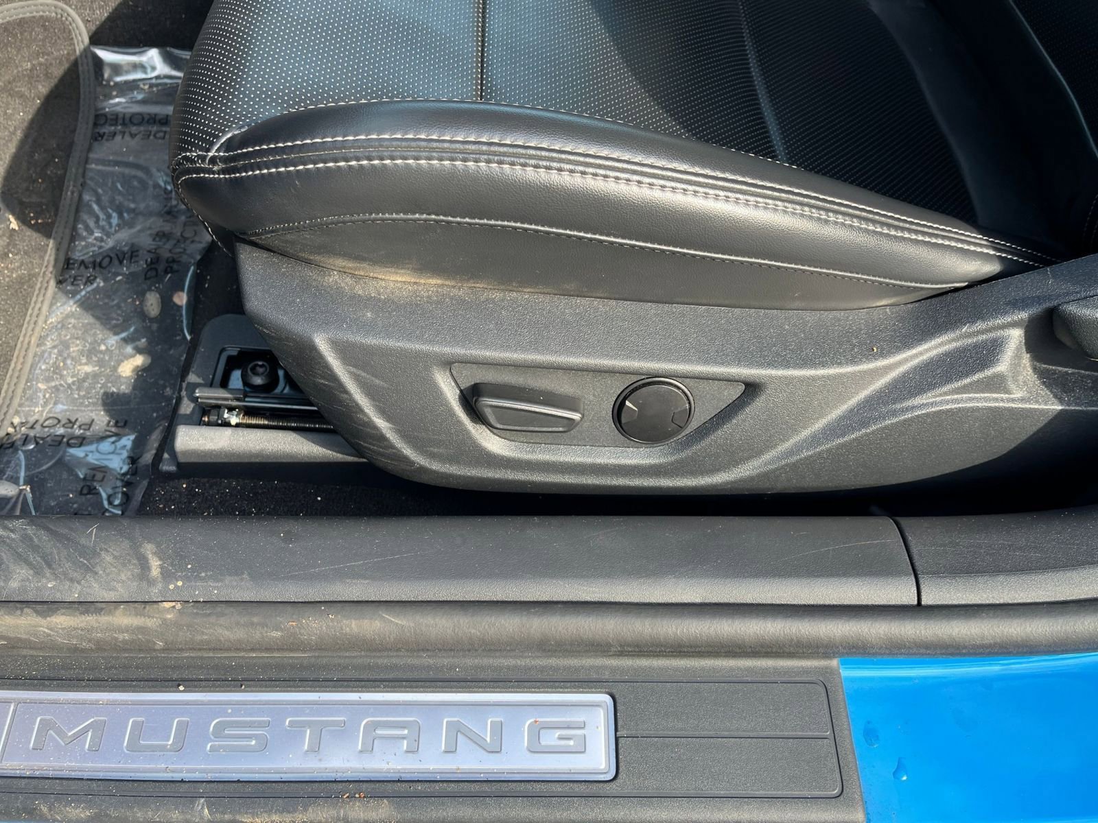 Used 2024 Ford Mustang Premium image 14