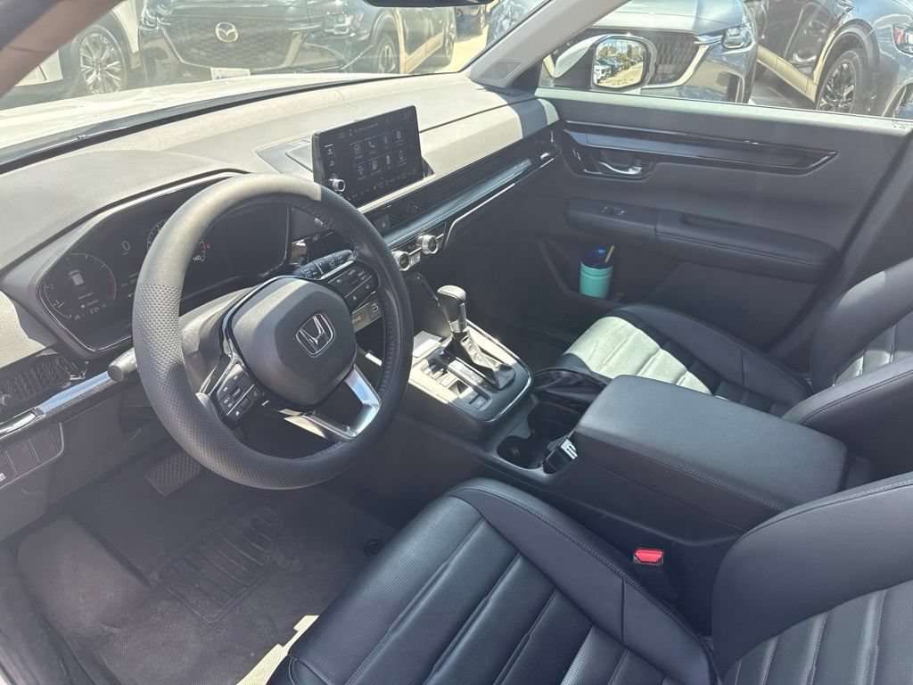 Used 2025 Honda CR-V EX-L image 9