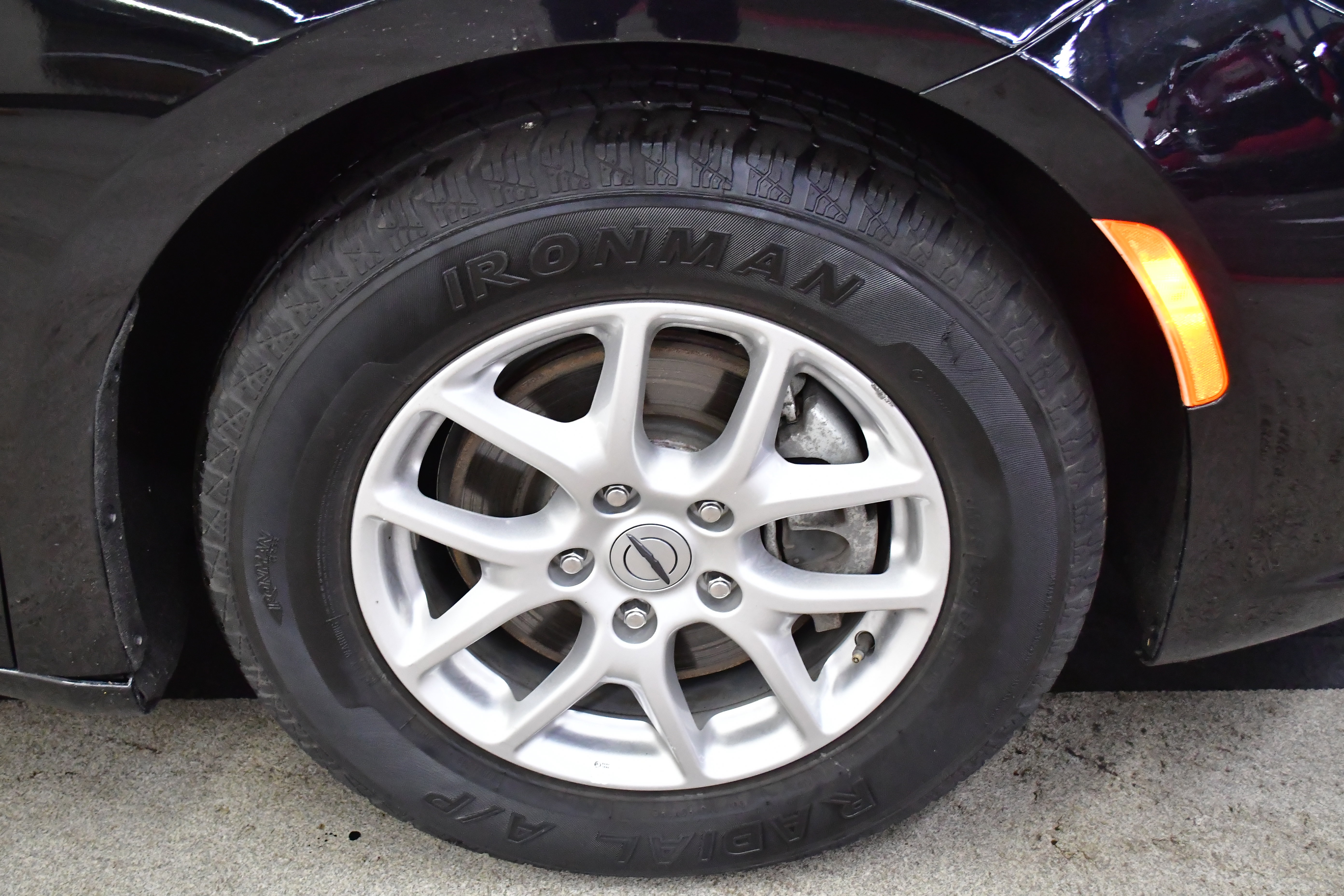 Used 2024 Chrysler Pacifica Touring-L image 75