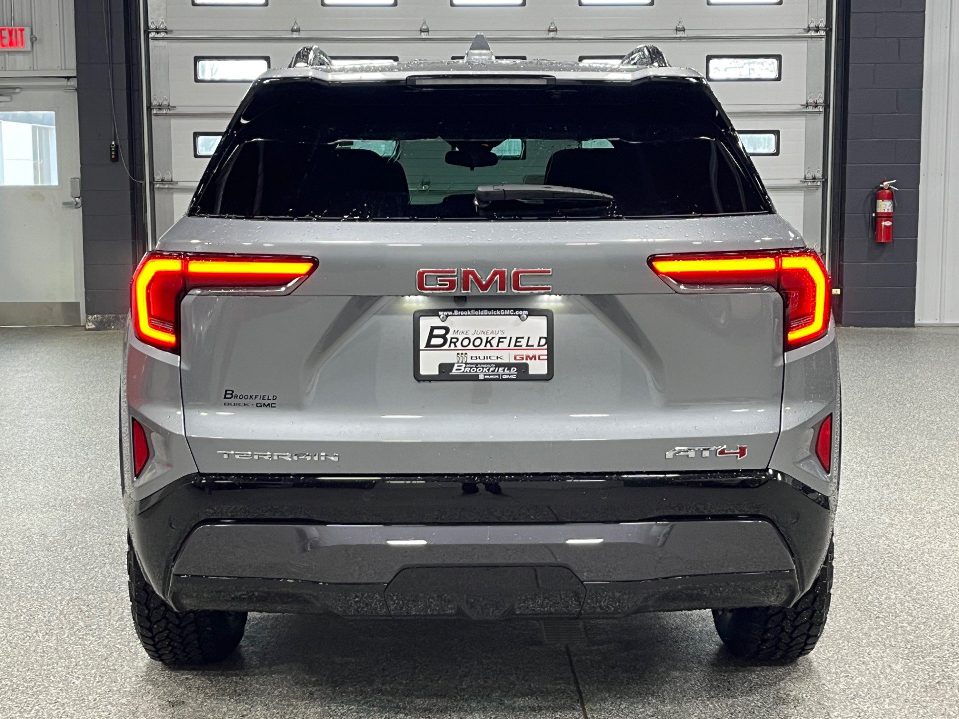 New 2026 GMC Terrain AT4 w/ Convenience Package III AWD/4WD image 4