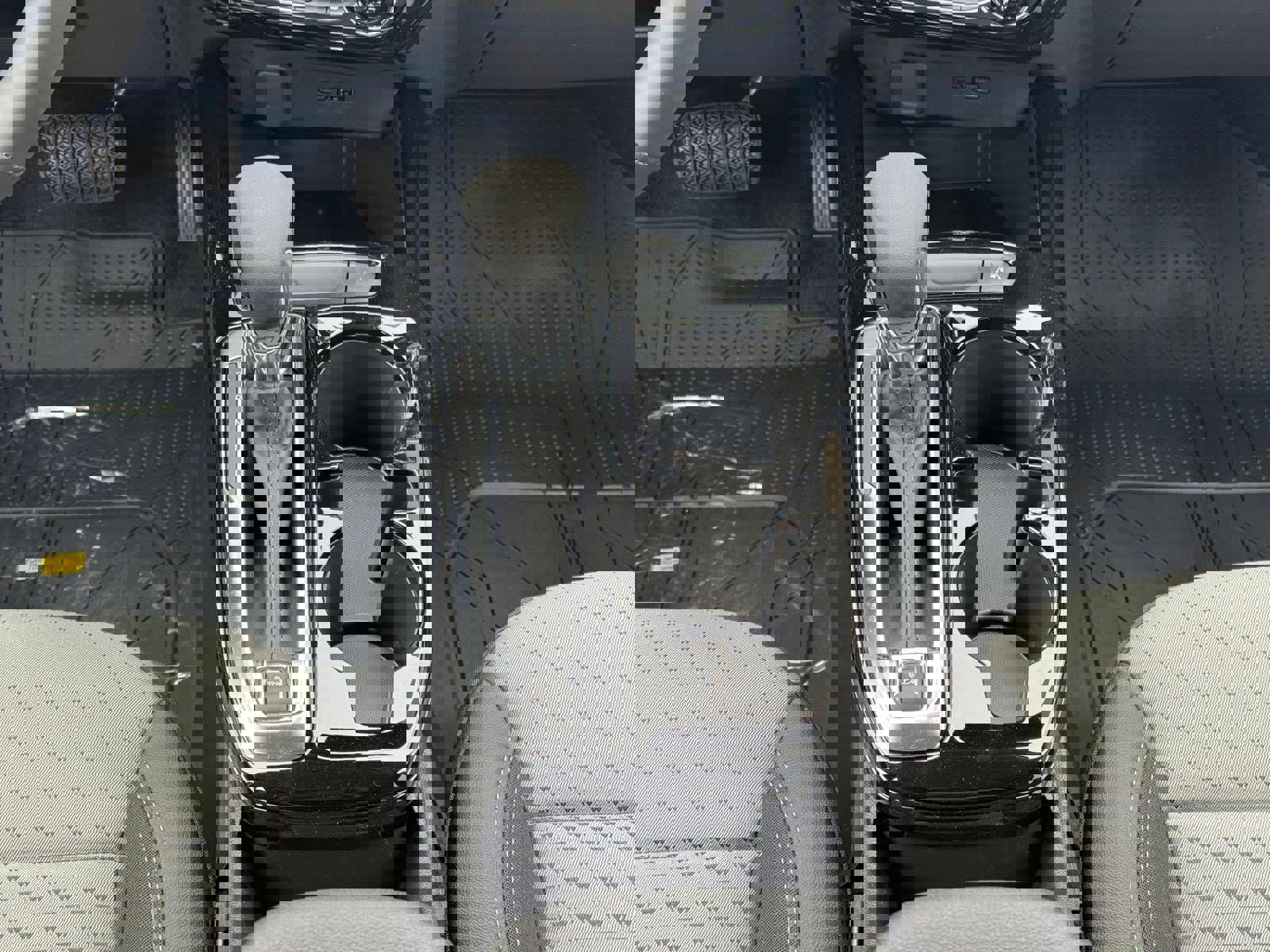 New 2026 Chevrolet Trax LT w/ LT Convenience Package image 8