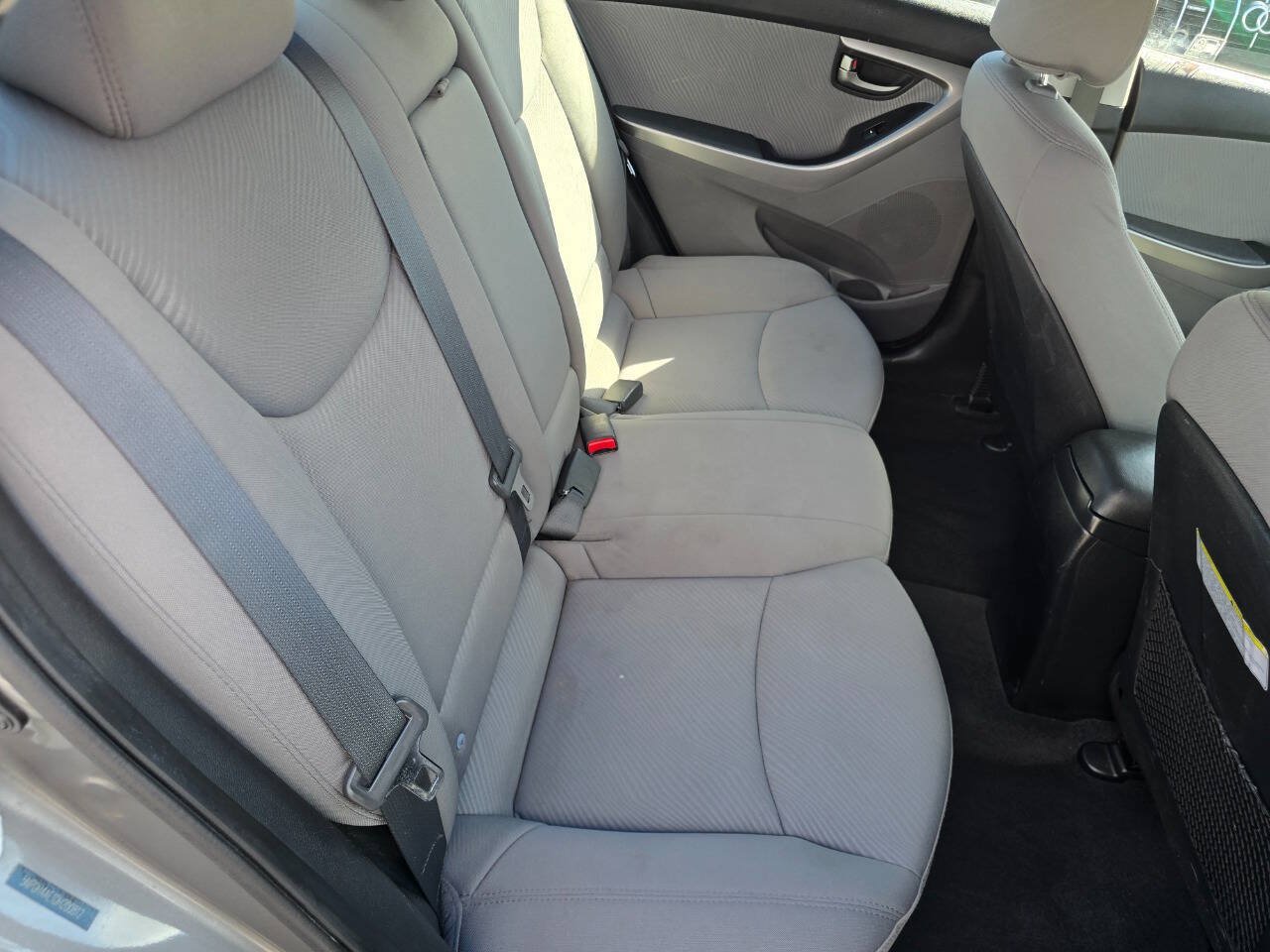 Used 2013 Hyundai Elantra GLS w/ Preferred Pkg FWD image 24