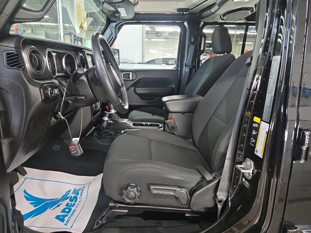 Used 2022 Jeep Gladiator Sport AWD/4WD image 7
