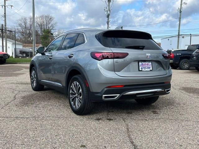 Used 2024 Buick Envision Preferred image 3
