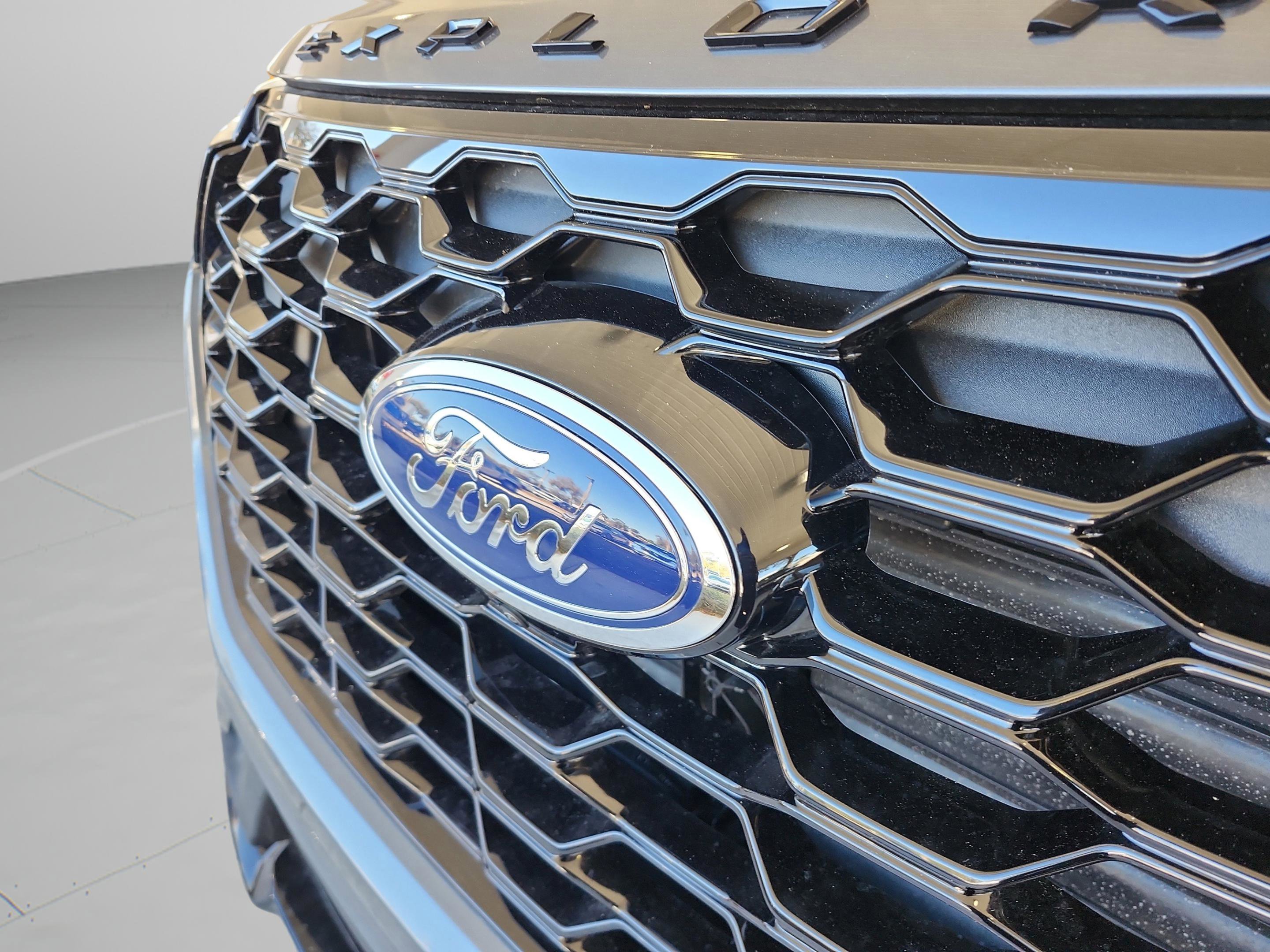 New 2026 Ford Explorer ST-Line w/ ST-Line Street Pack image 31