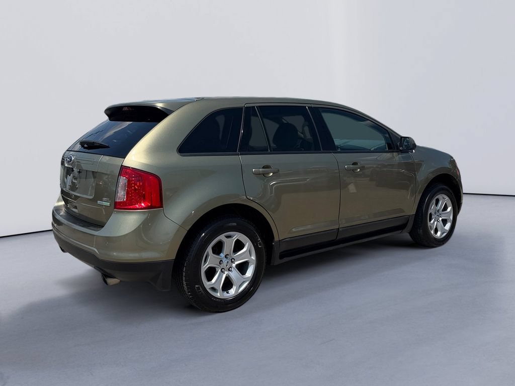 Used 2013 Ford Edge SEL FWD image 3