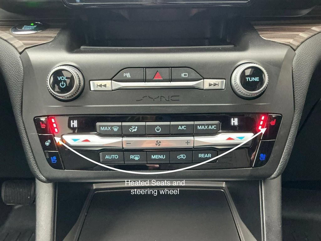 Used 2020 Ford Explorer Limited w/ Class III Trailer Tow Package AWD/4WD image 16