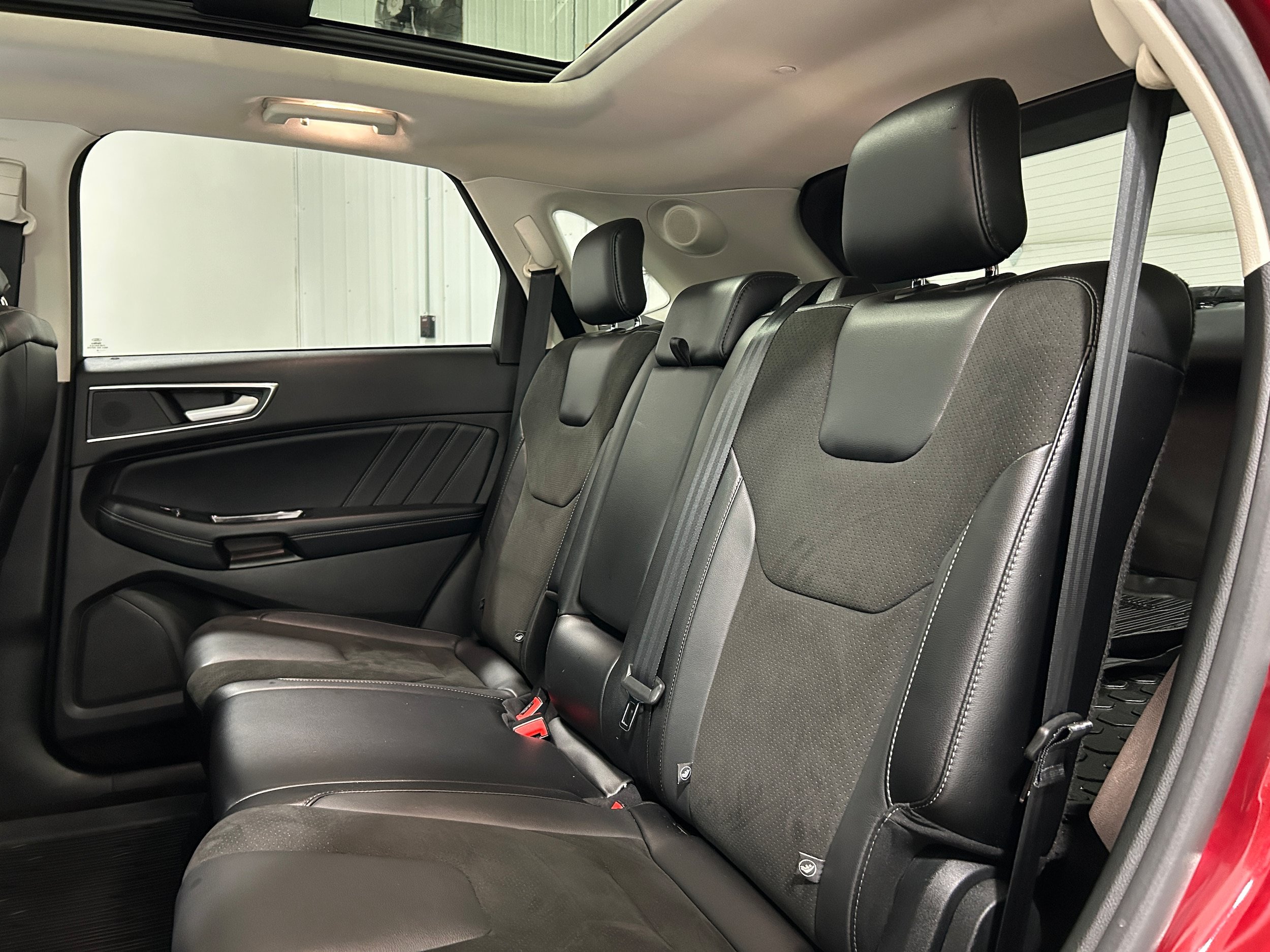 Used 2018 Ford Edge Sport w/ Equipment Group 401A AWD/4WD image 31