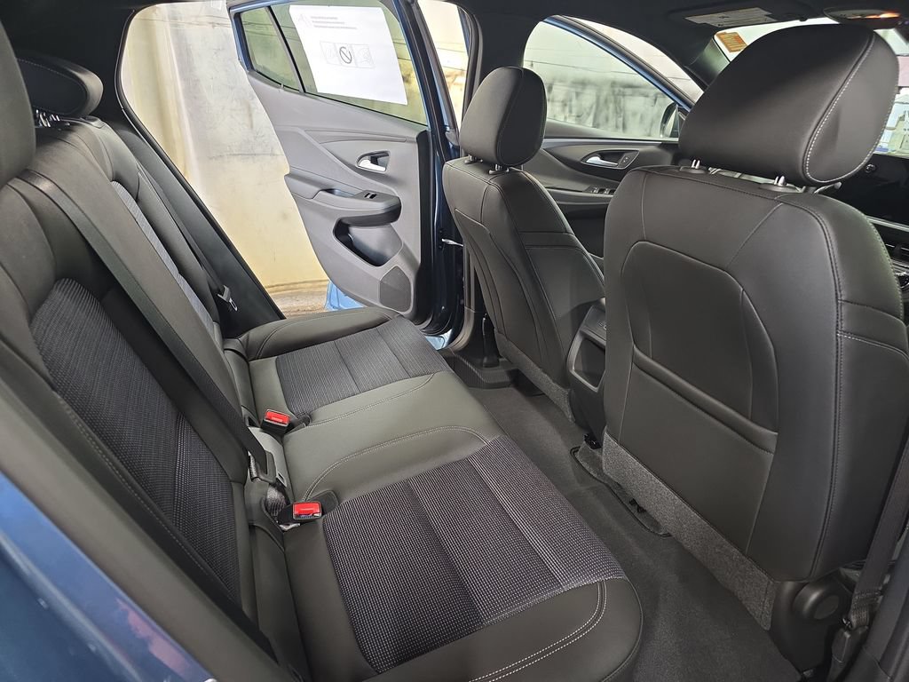 New 2026 Buick Envista Preferred w/ Convenience I Package FWD image 11