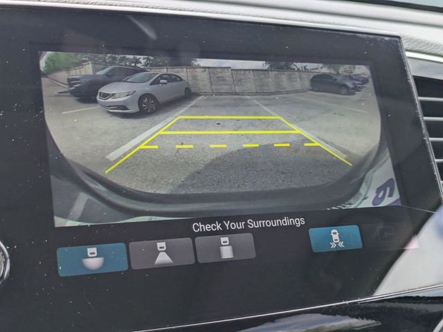 Certified 2022 Honda Pilot Touring image 25