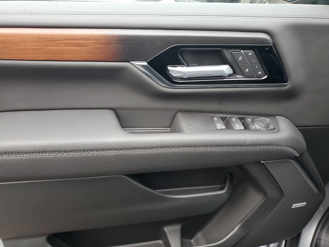 New 2026 GMC Yukon XL Denali RWD image 17