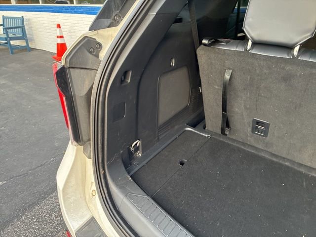 Used 2025 Ford Explorer ST-Line w/ ST-Line Street Pack image 29