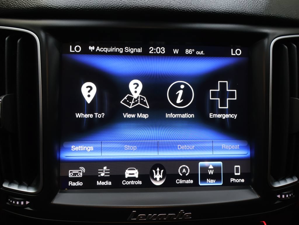 Used 2018 Maserati Levante AWD/4WD image 22