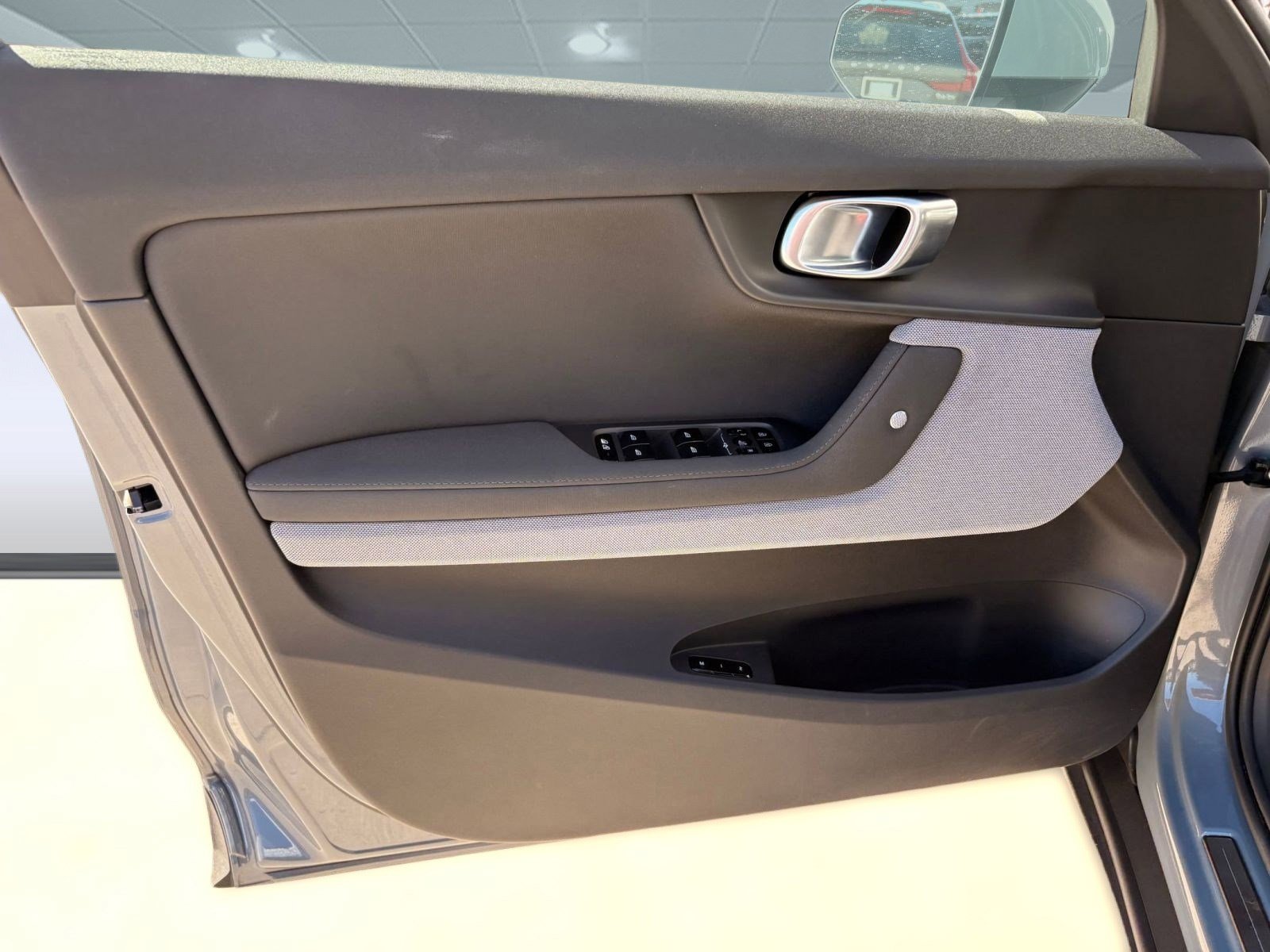 Used 2023 Polestar Polestar 2 w/ Pilot Pack image 21