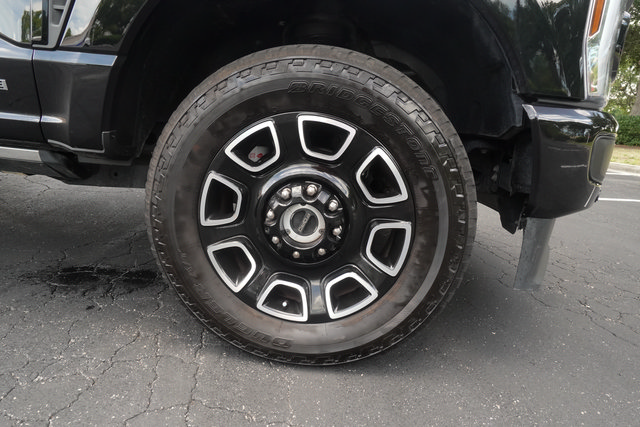 Used 2025 Ford F250 Platinum AWD/4WD image 39