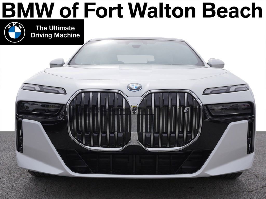 New 2024 BMW i7 xDrive60 image 36