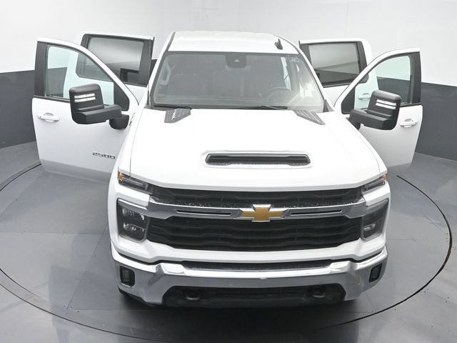 Used 2025 Chevrolet Silverado 2500 LT AWD/4WD image 56