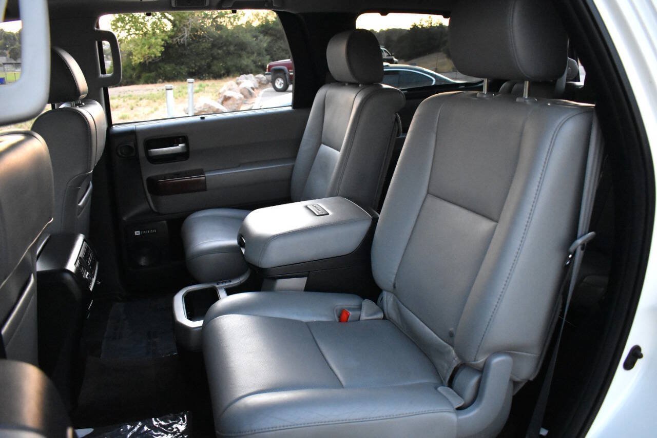 Used 2013 Toyota Sequoia Platinum AWD/4WD image 69