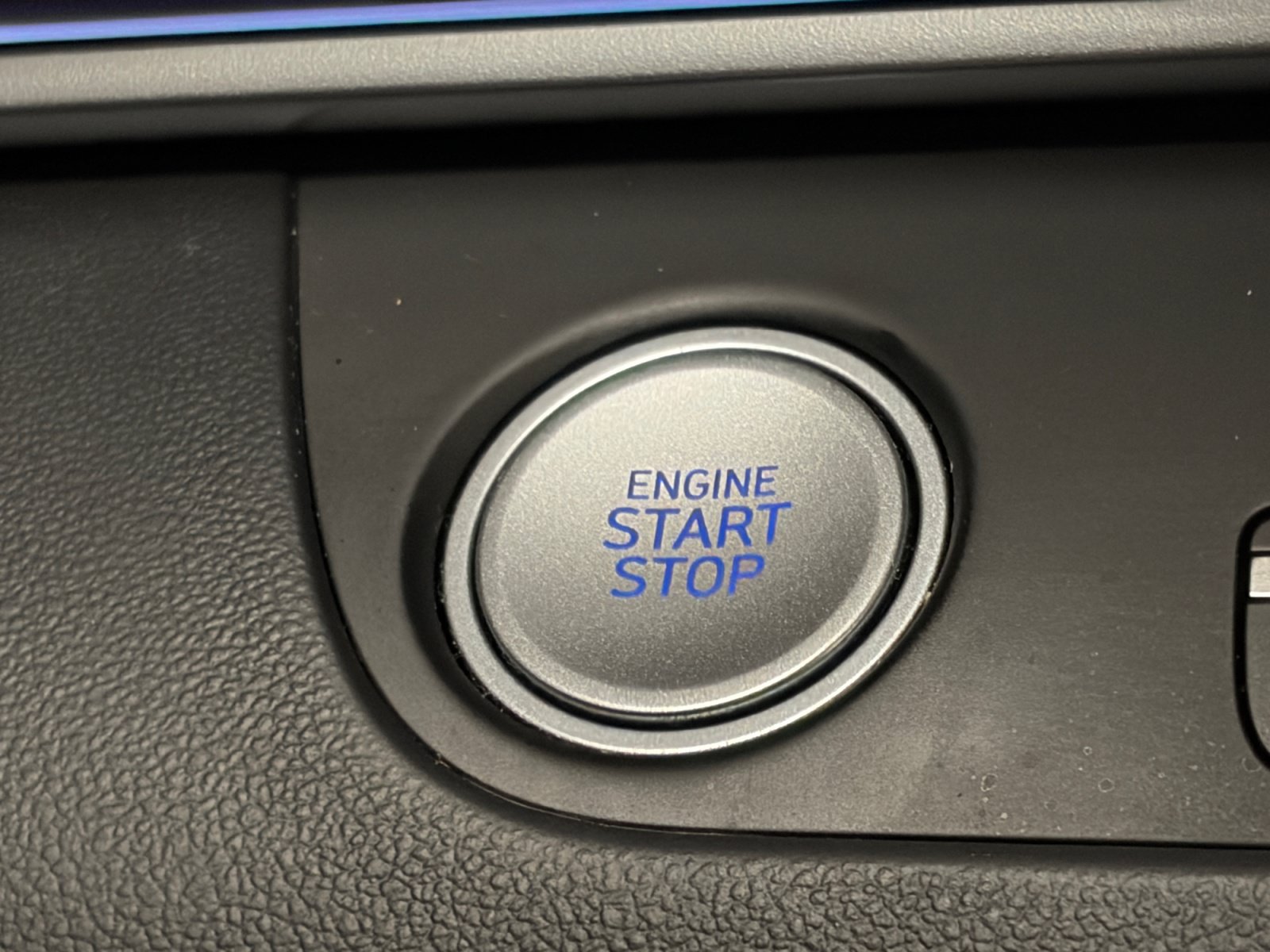 Used 2024 Hyundai Elantra SEL FWD image 22