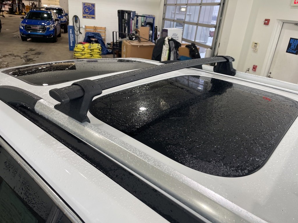 Used 2023 Chevrolet Traverse High Country image 15