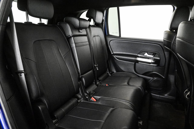 Used 2021 Mercedes-Benz GLB 250 4MATIC image 19